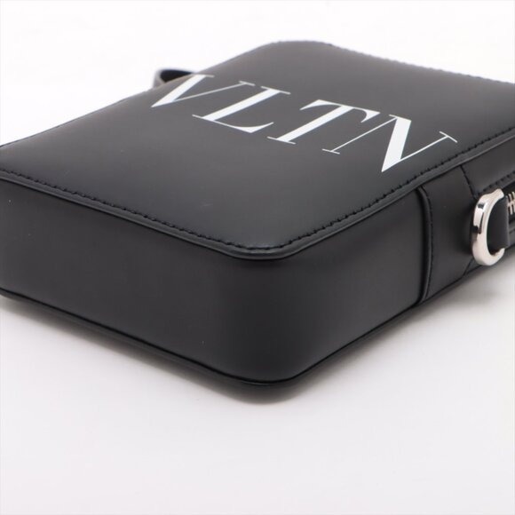 Sold✅Valentino VLTN Leather Shoulder bag Black - Picture 3 of 7